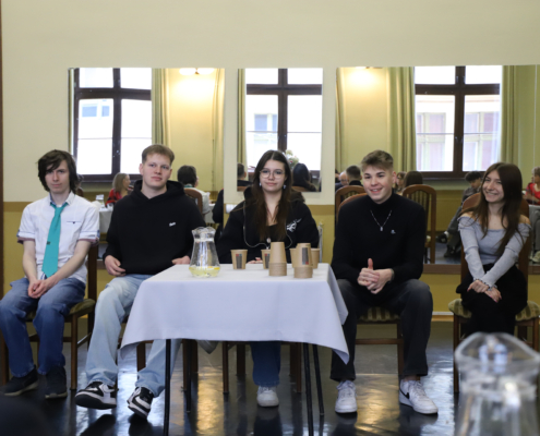 Wyróżnienie w kategorii Ósemka Grupa - Klub Otwartych Serc (Technikum Menedżerskie)